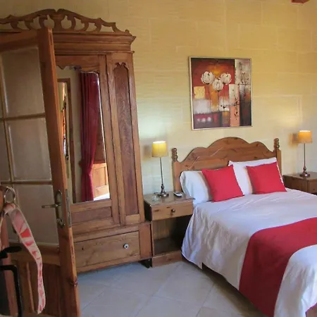 Bed & Breakfast Ta Sonia Farmhouse Xaghra