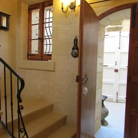Ta Sonia Farmhouse *